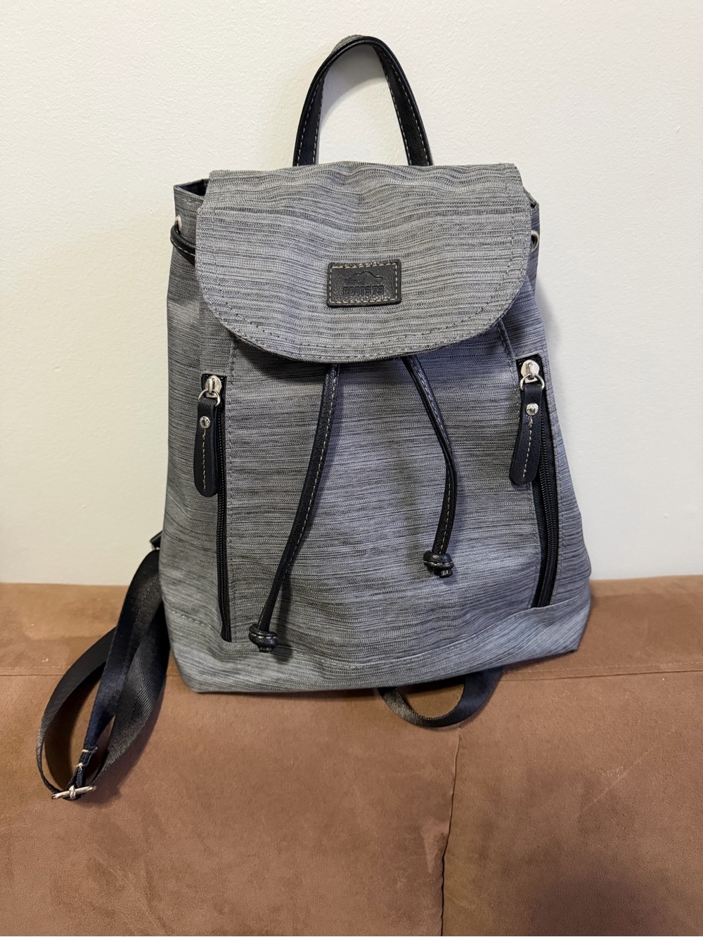 Roots 73 Gray Black Backpack Drawstring Flap Top Adjustable Straps 12”